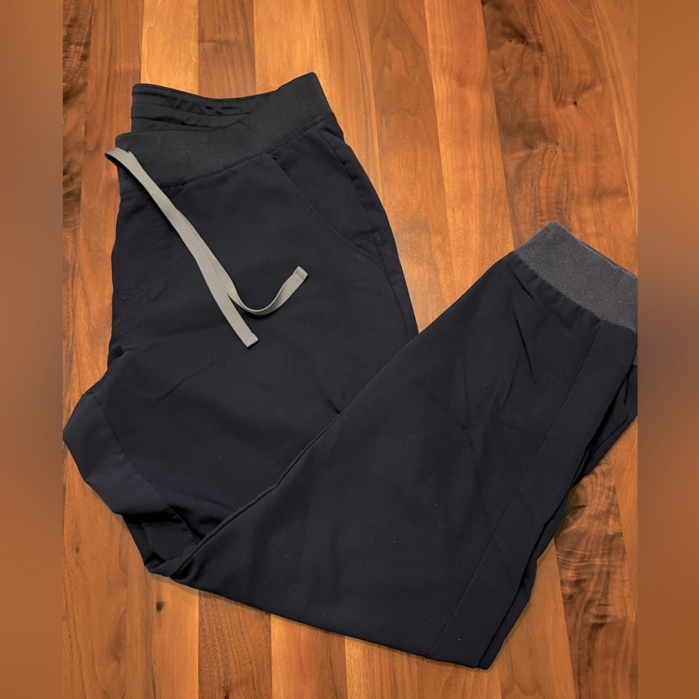 Figs Zamora Joggers- Navy